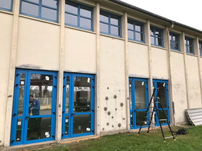 Menuiseries école